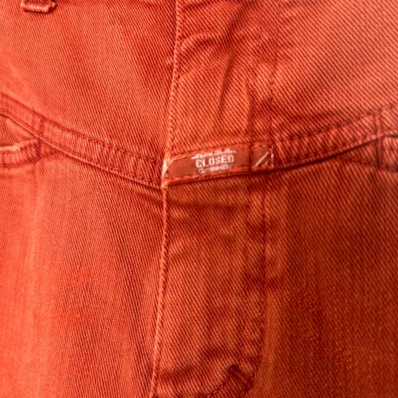 Closed pedal pushers - Picture 5 of 15